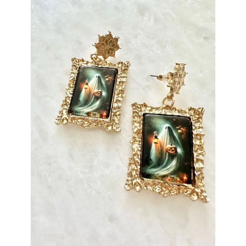 Ghost with lantern Halloween jack-o’-lantern picture frame dangle earrings